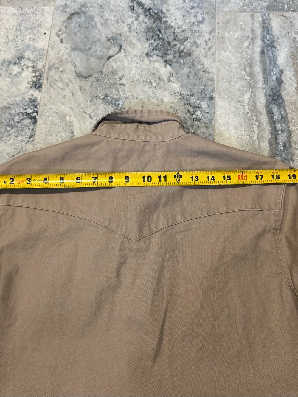 Wrangler Men's Tan Button-Front Western Shirt - Picture 8 of 9